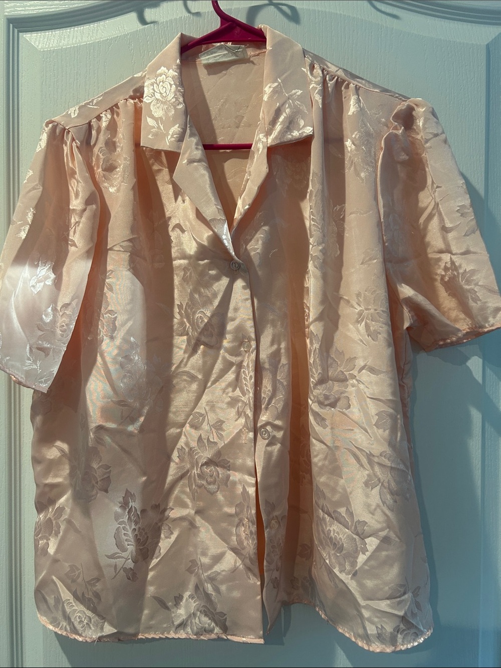 Vintage Steven jay of California Shimmery Blush Floral Jacquard Button-Up Blouse